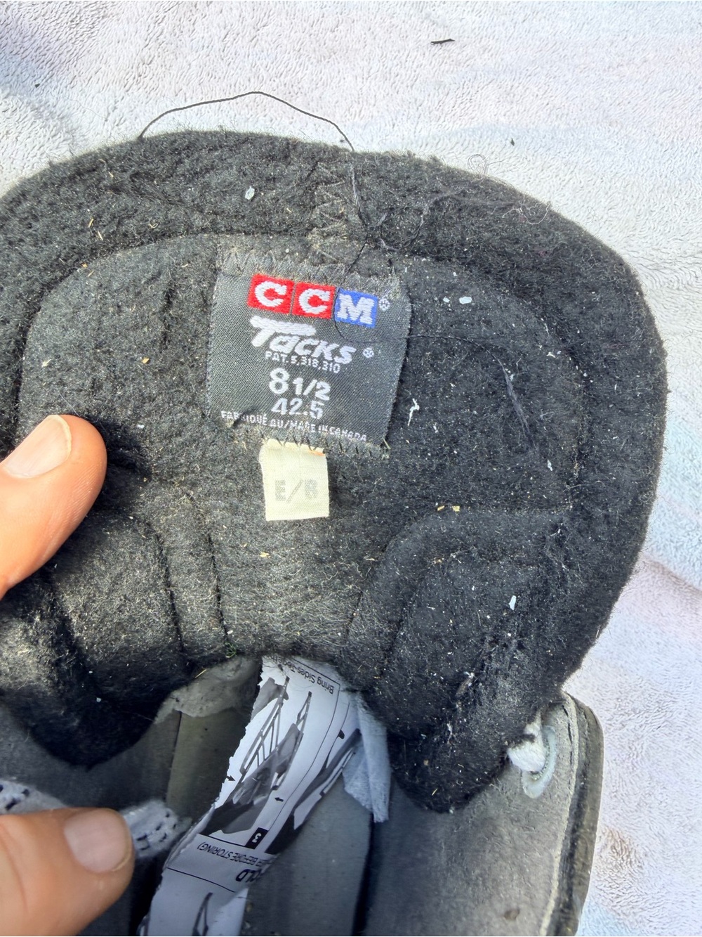 CCM 452 Tacks Roller hockey skates - Picture 5 of 5